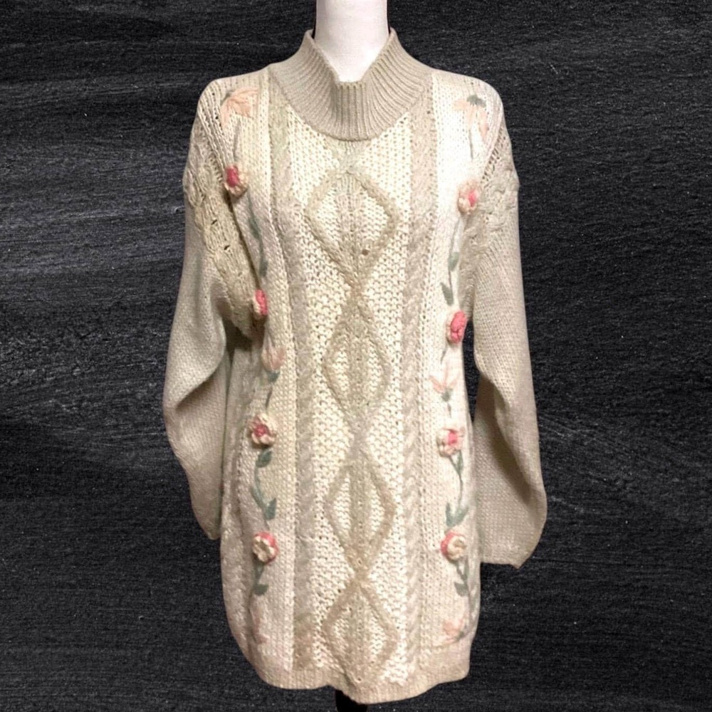 Needles & Yarn Vintage Womens Cable Knit Roses Embroidered Mock Neck Sweater Med